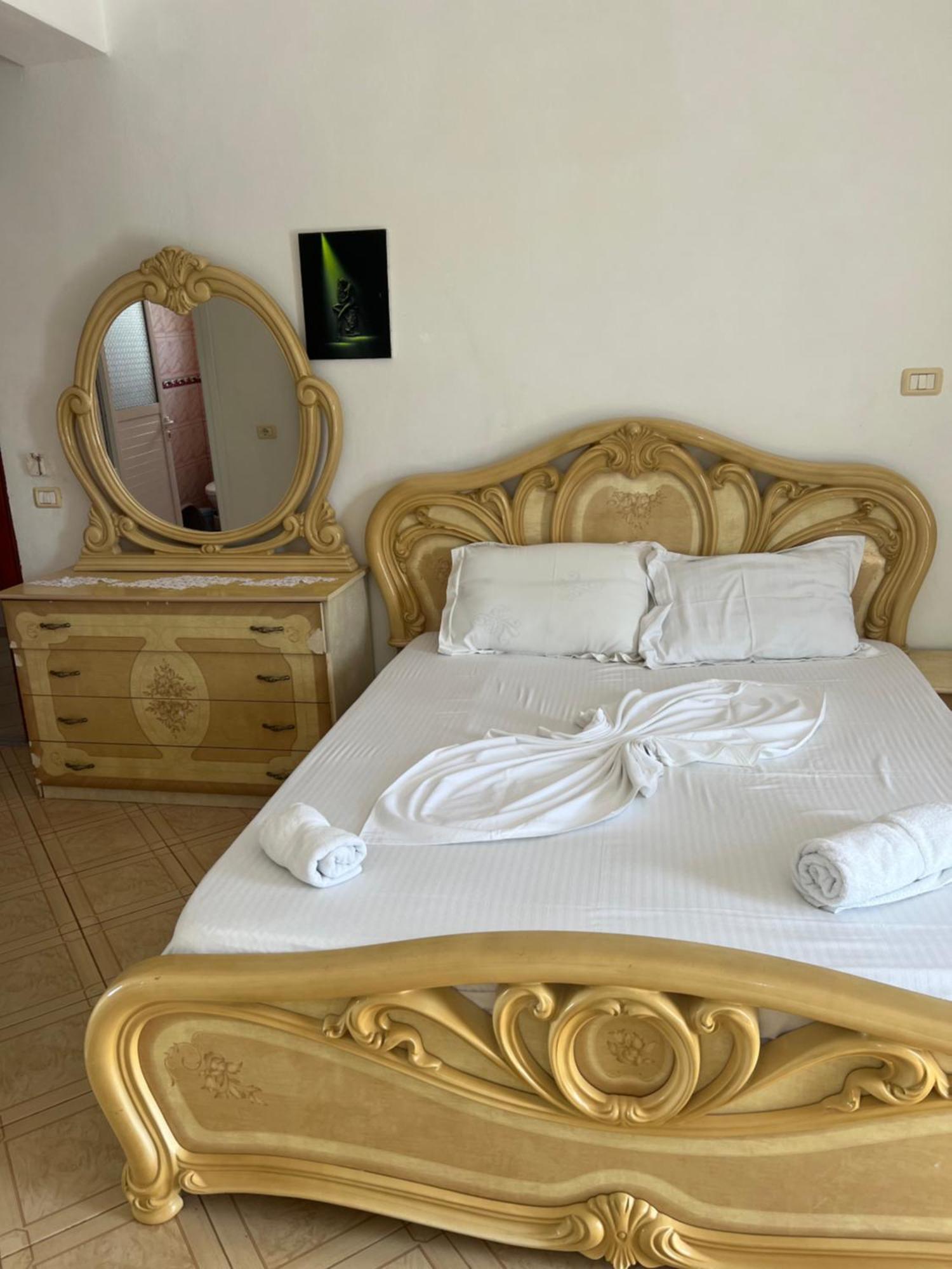 Majki Beach Apartments Sarande Exterior photo